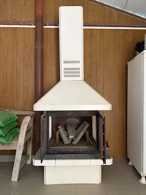 Vând semineu model clasic Austria