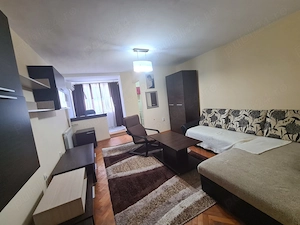 Proprietar,inchiriez apartament 1 camera - imagine 3