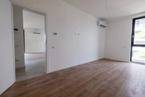 Apartament 2 camere, Zona Torontalului, Bloc nou, Loc de parcare inclus - imagine 5