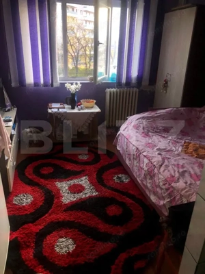 Camera de camin, 17 m.p., zona Nicolina