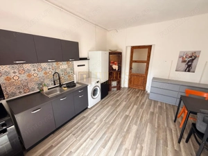 2 camere| apartament la casa-curte comuna| loc de parcare| centrala proprie| - imagine 6