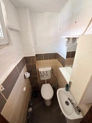 2 camere| apartament la casa-curte comuna| loc de parcare| centrala proprie| - imagine 11