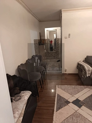 Apartament 3 camere semidecomandat - imagine 6