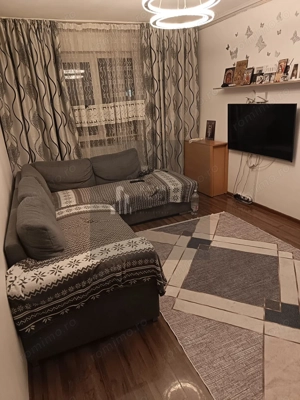 Apartament 3 camere semidecomandat - imagine 3