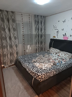 Apartament 3 camere semidecomandat - imagine 4