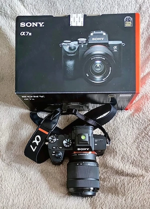 Aparat Mirrorless Sony A7iii PLUS OBIECTIV