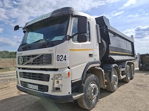 autobasculante 8x4  - imagine 4