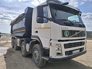 autobasculante 8x4  - imagine 5