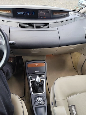 Renault Espace. Motor 2, 0 Diesel. 7 Locuri. 170 cai. Recent importată din Germania  - imagine 13