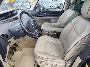 Renault Espace. Motor 2, 0 Diesel. 7 Locuri. 170 cai. Recent importată din Germania  - imagine 9