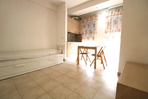 1 camera, centrala proprie, clima, parcare, langa Casa Tineretului - imagine 5