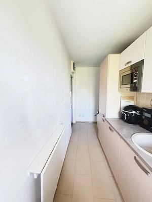 Proprietar vând apartament 2 camere ultracentral  - imagine 3