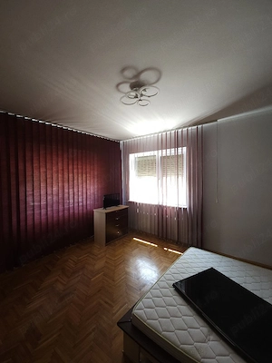 Proprietar, închiriez apartament la casă , 3 camere, 100 mp ,Timișoara Calea Martirilor 46 - imagine 3