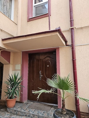 Proprietar, închiriez apartament la casă , 3 camere, 100 mp ,Timișoara Calea Martirilor 46 - imagine 10