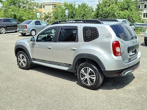 Dacia Duster euro 5 Proprietar 1.5 dci 6 trepte - imagine 2