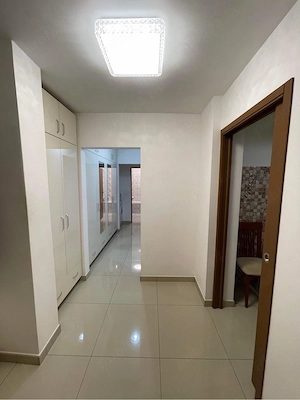 Direct Proprietar: Apartament 3 camere, complet decomandat și renovat   Zona Lipovei - imagine 4