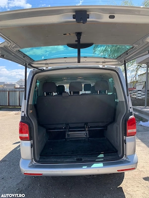 Volkswagen Caravelle - imagine 4