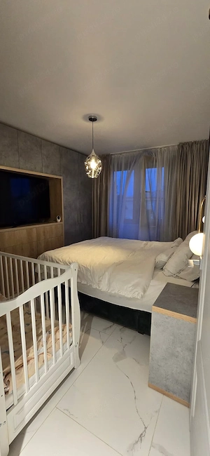 Apartament 2 -  camere proaspat renovat - imagine 5