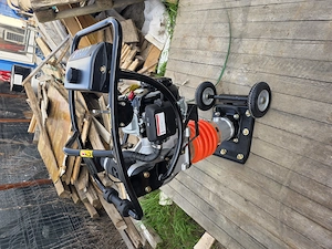 Compactor pentru șanțuri 