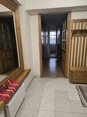 Proprietar vând apartament 3 camere decomandate zona centrală! 