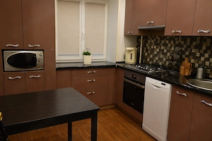 De vanzare apartament cu 2 camere in zona Sagului - imagine 2