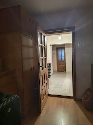 Proprietar vând apartament 3 camere decomandate zona centrală!  - imagine 2