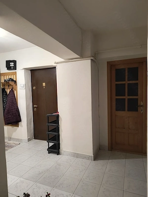 Proprietar vând apartament 3 camere decomandate zona centrală!  - imagine 4