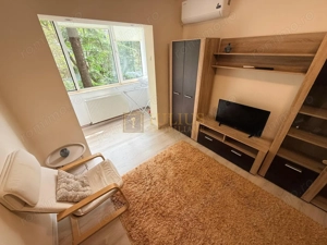 2 camere| Dacia-la 8 minute de Iulius Mall| centrala proprie| apartament frumos| - imagine 5