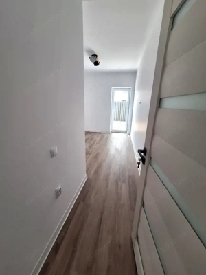 De vanzare apartament 2 camere si curte proprie 90 mp - imagine 9