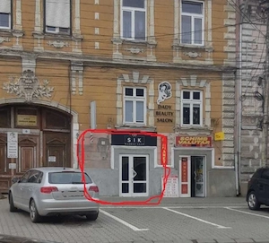 Închiriez spațiu comercial 20 mp în Reghin zona centrala