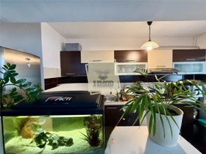 Apartament 105 mp construiti 2 camere garaj boxa camara Strand - imagine 5