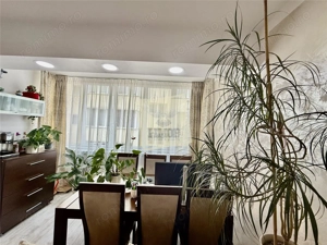 Apartament 105 mp construiti 2 camere garaj boxa camara Strand - imagine 11
