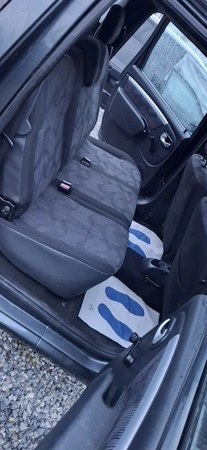 Dacia Logan ph2 Laureat 1.6 - imagine 4