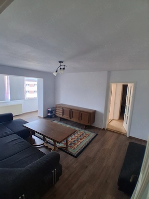 Apartment 2 camere Zona Cetate Str.Toporasilor - imagine 3