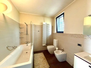 Vila cu 4 camere cu lift, jacuzzi și terasă panoramică tip penthouse - imagine 13