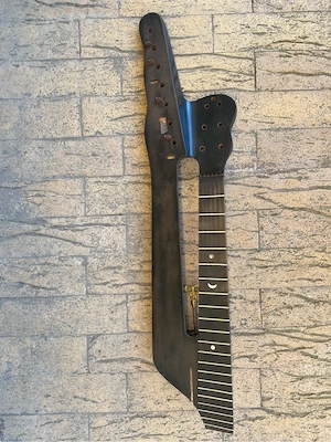 griff   neck   gat Kontragitarre