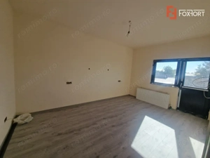 Duplex de vanzare cu 4 camere, Mosnita Noua - imagine 2