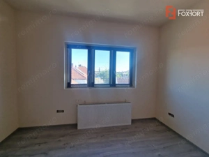 Duplex de vanzare cu 4 camere, Mosnita Noua