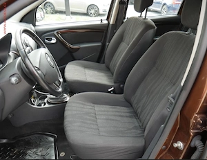 Dacia Duster 1.5dci 90cp 2010  - imagine 9
