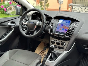 Ford Focus 2011-1.6 benzina clasic-Impecabila Import Germania - imagine 3
