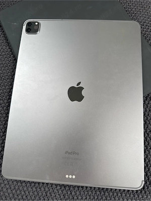Vând Apple iPad Pro 12.9-inch (6th generation)