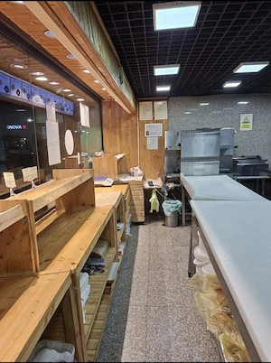 Inchiriez spatiu comercial - imagine 2