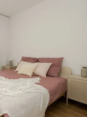  Inchiriez apartament 2 camere zona Unirii - imagine 2