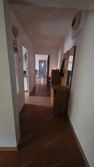 Apartament 3 camere, 70 mp, etaj 3/4 , Filiasi. - imagine 11