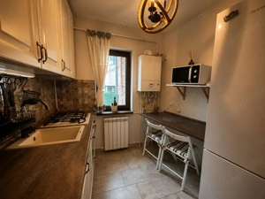 Apartament 3 camere pe două niveluri - în Piața Ovidiu - imagine 2