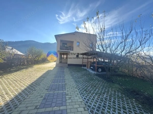 Casa si teren langa lacul Pangarati , mobilata si utilata - imagine 16