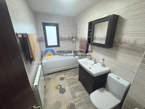 Casa si teren langa lacul Pangarati , mobilata si utilata - imagine 11