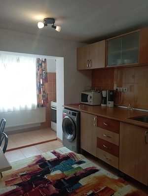 Apartament cu 2 camere decomandat-etaj2-zona ultracentrala Deva