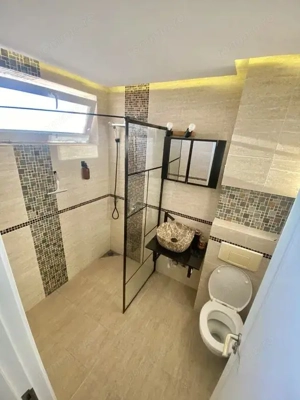 Semicentral - Vanzare apartament 2 camere - Str. Libertatii - imagine 6