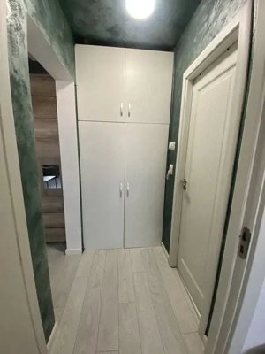 Semicentral - Vanzare apartament 2 camere - Str. Libertatii - imagine 4